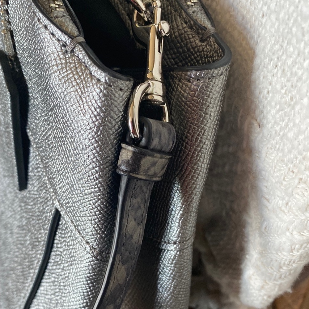 COACH Brooke Silver Snake Print Leather Handbag / Crossbody - Picture 5 of 15